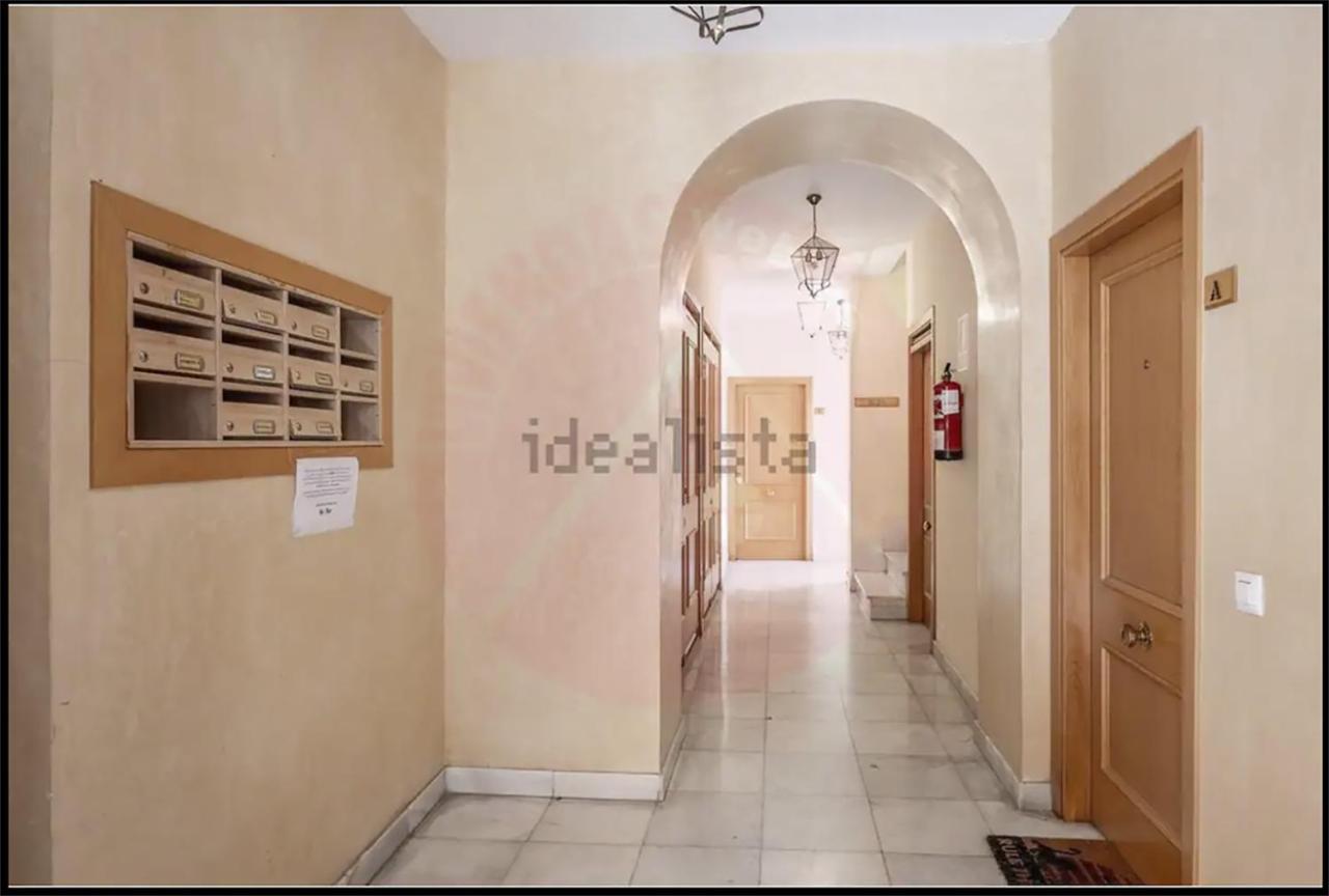 Atico Con Balcon En Pleno Centro Apartamento