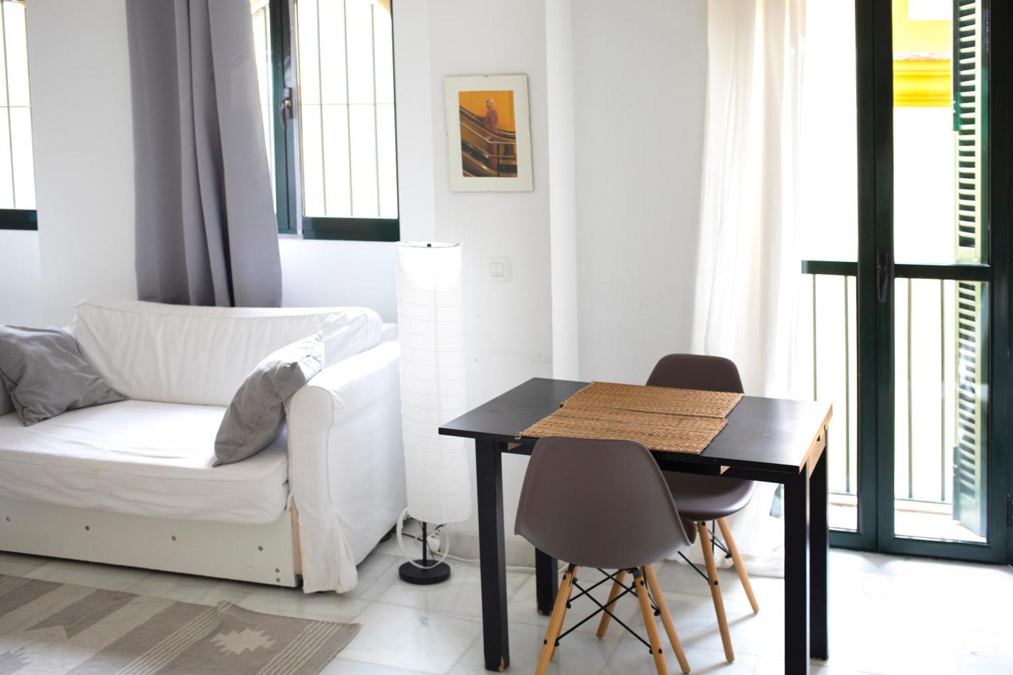 Apartment Atico Con Balcon En Pleno Centro